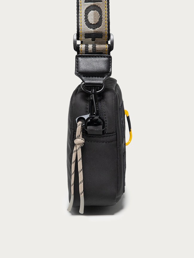 Sacs Hoff Nylon Bridge Femme Noir | 2138-UCINP